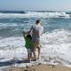 padre e hijo playa